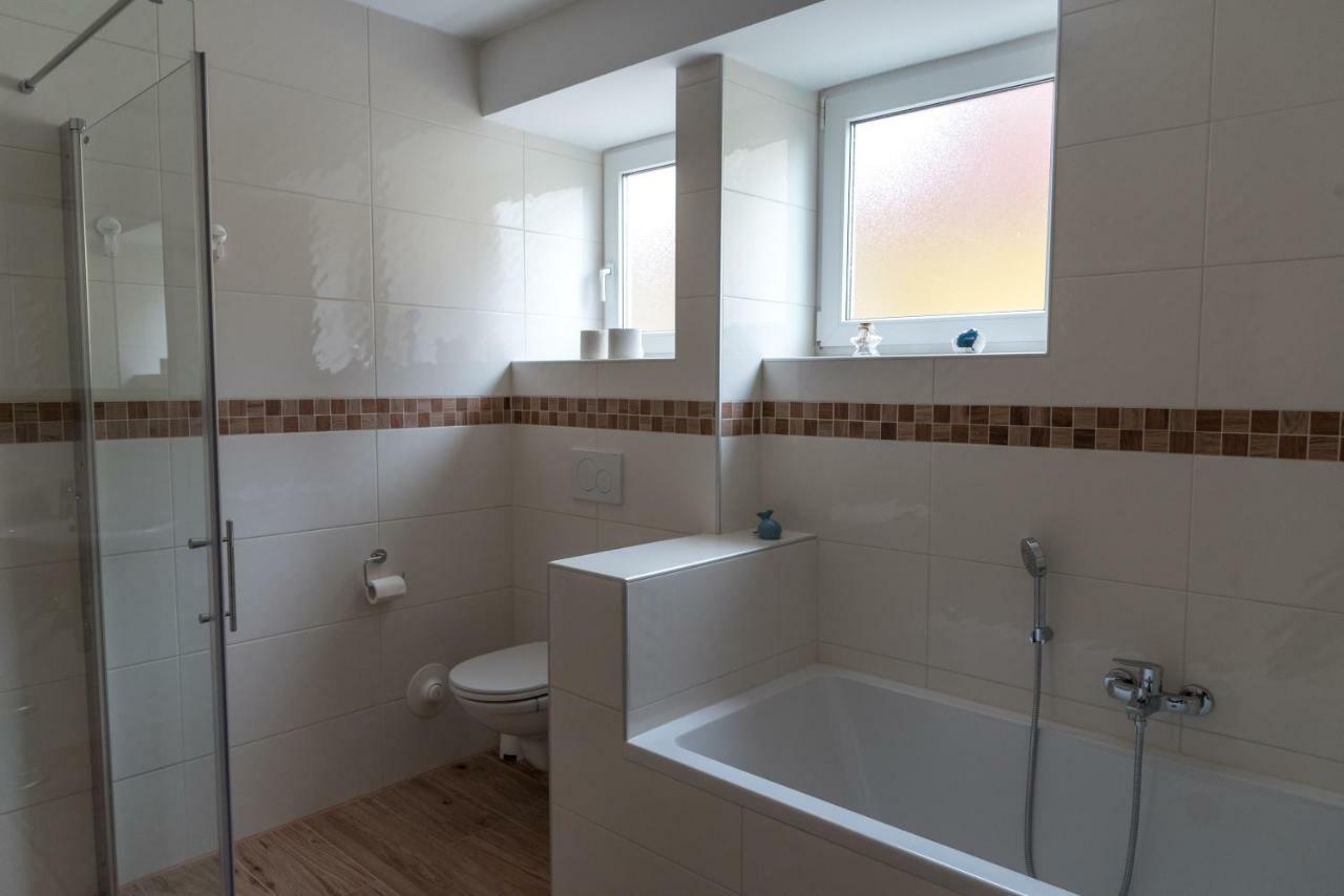 Apartment Sofia Bodensdorf Eksteriør billede