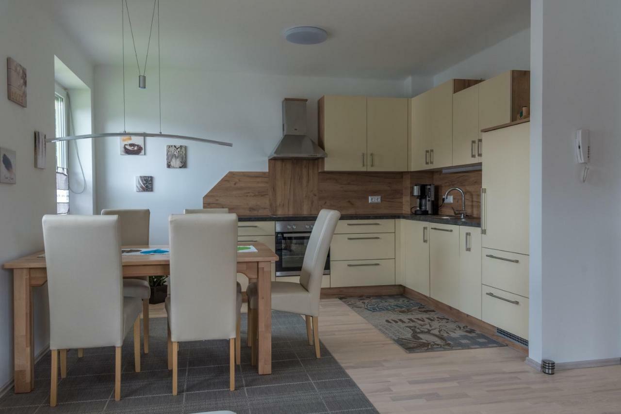 Apartment Sofia Bodensdorf Eksteriør billede
